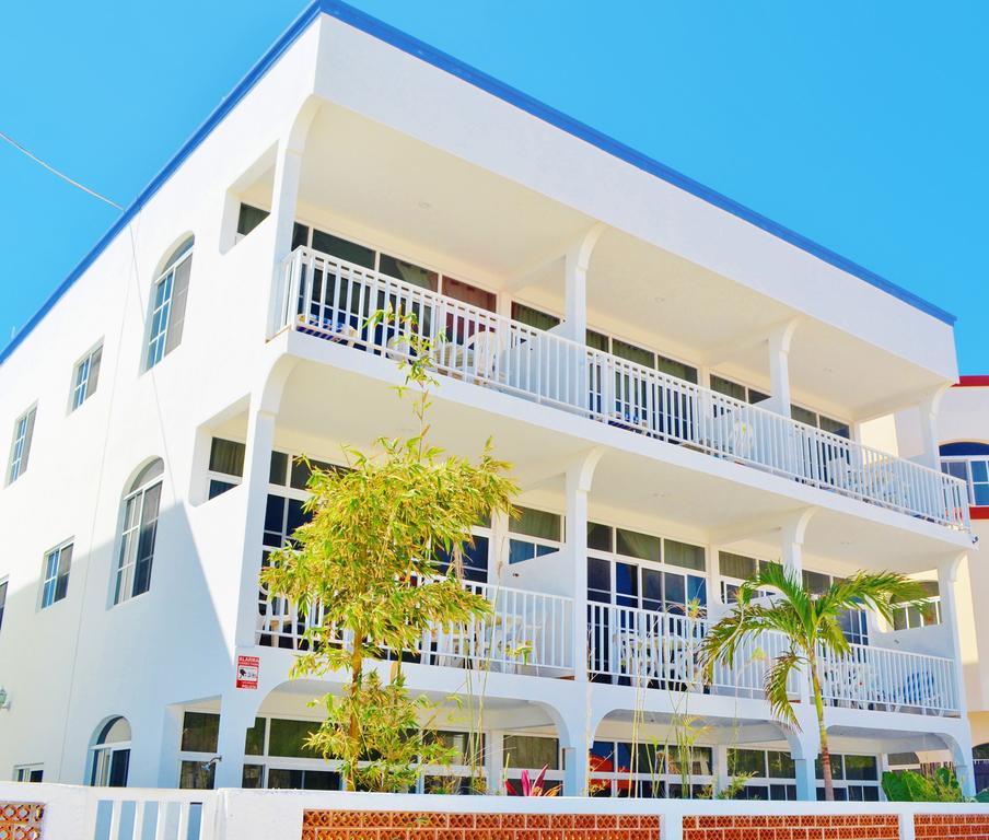 Corales Suites プエルト・モレロス エクステリア 写真